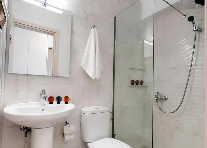 Melodia Lefkada 5 * نِكيانا